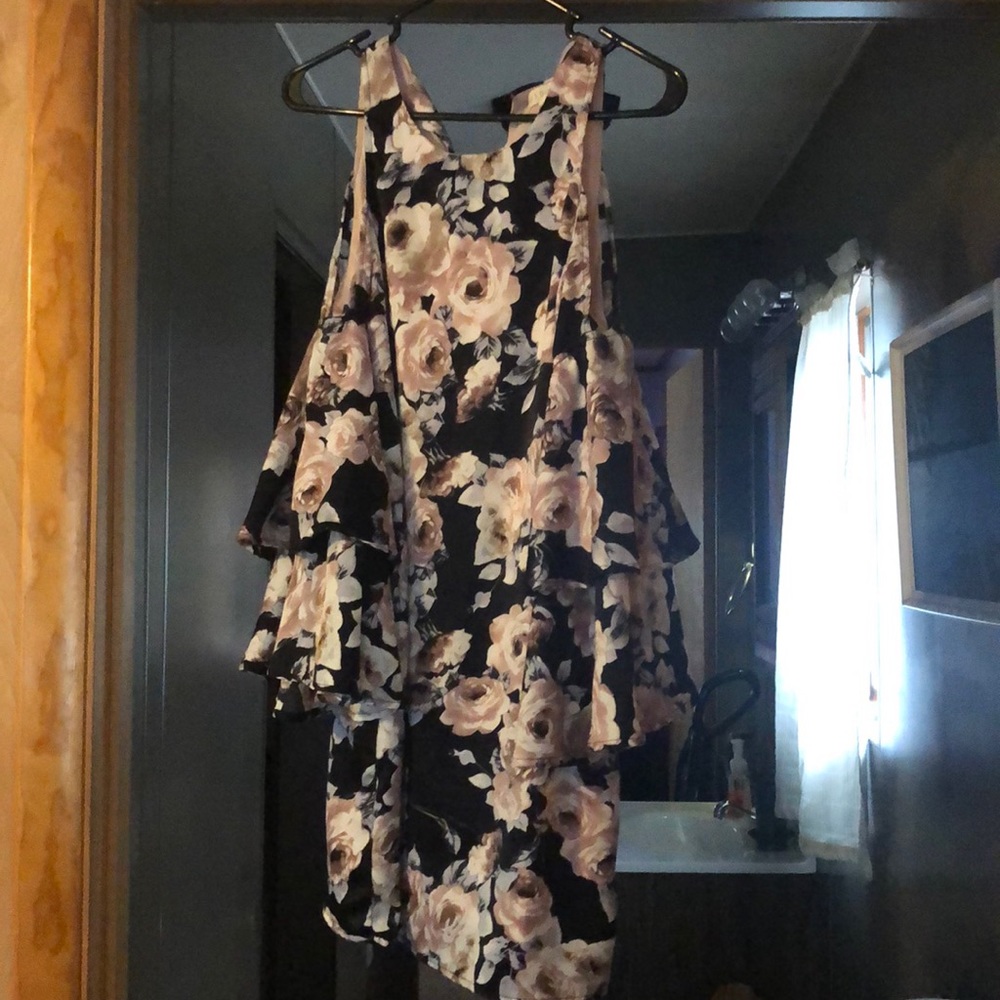 Hot & Delicious Black Floral Dress